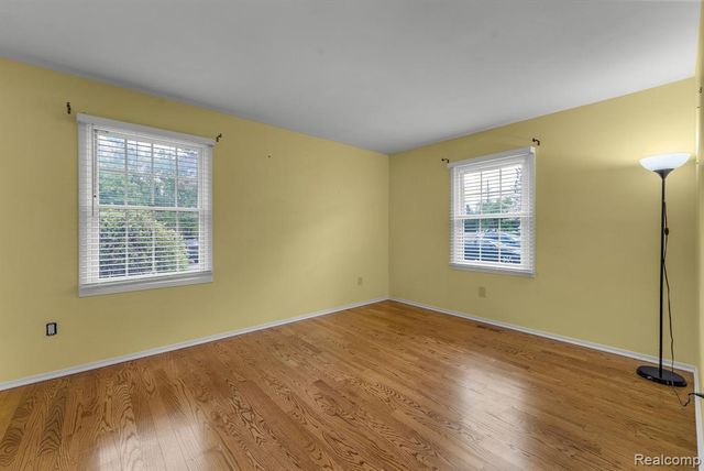 24228 Bashian Drive, Novi, MI 48375