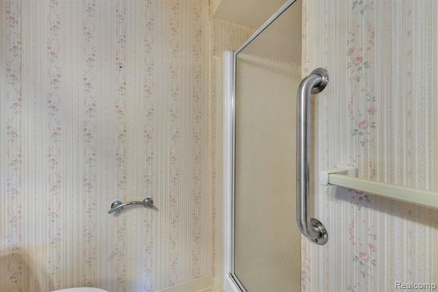 24228 Bashian Drive, Novi, MI 48375