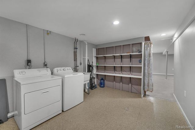 24228 Bashian Drive, Novi, MI 48375