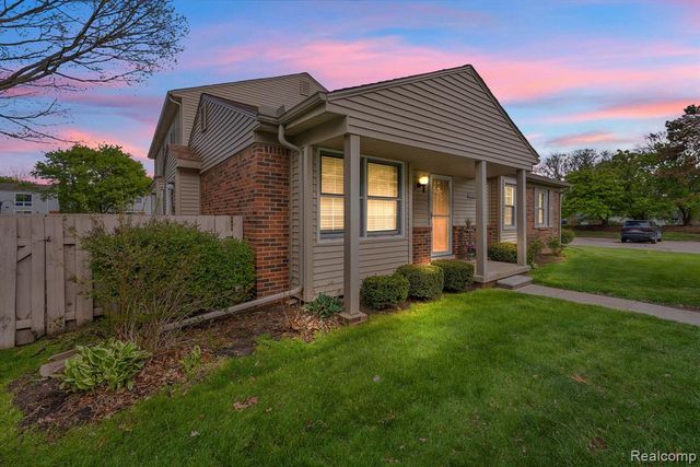 24228 Bashian Drive, Novi, MI 48375