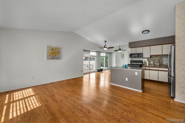 24228 Bashian Drive, Novi, MI 48375