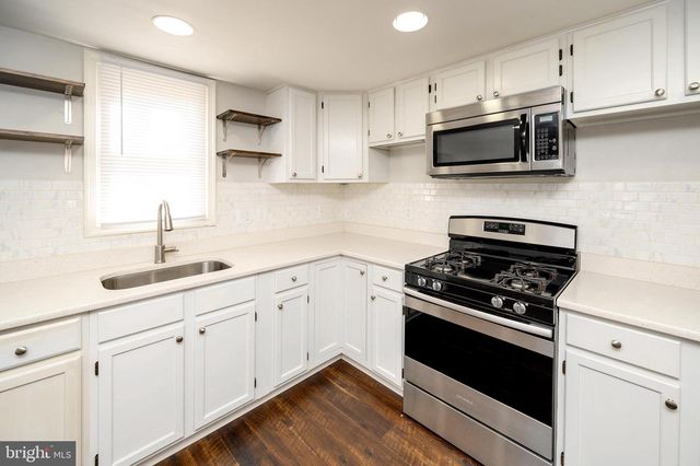 610 SHEPHERD ST, Fredericksburg, VA 22401