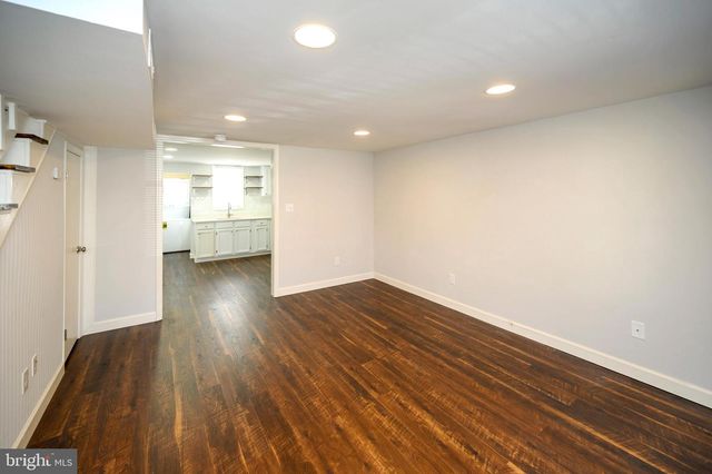 610 SHEPHERD ST, Fredericksburg, VA 22401