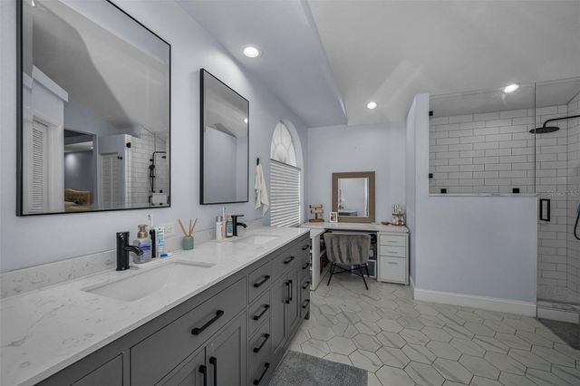 2823 CHALLENGER DRIVE, Palm Harbor, FL 34683