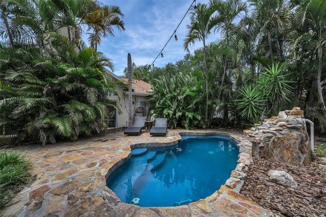 2823 CHALLENGER DRIVE, Palm Harbor, FL 34683