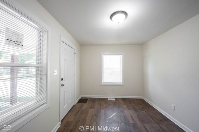 512 N Chester, Indianapolis, IN 46201