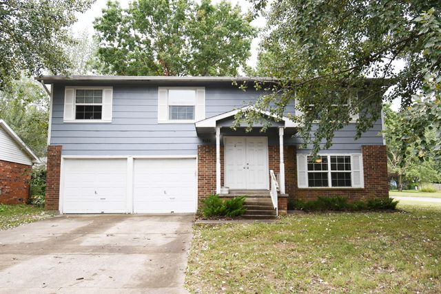 3120 W Countryside Drive, Springfield, MO 65807