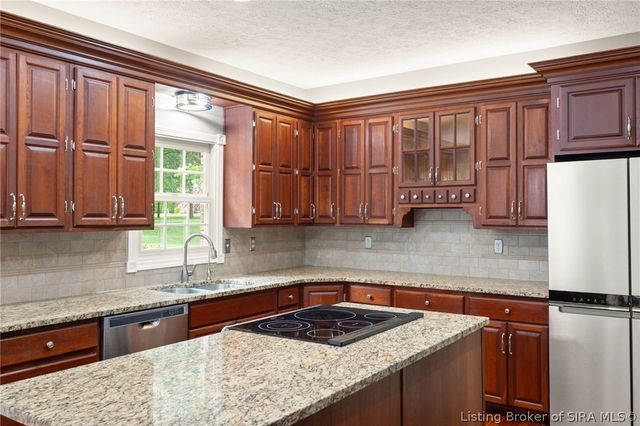 7315 Wind Dance Parkway, Greenville, IN 47124