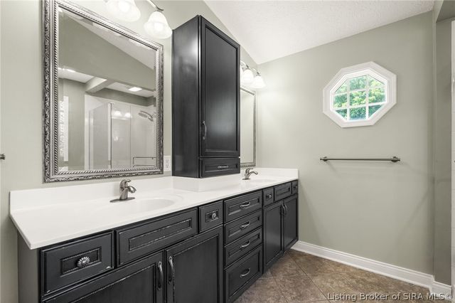 7315 Wind Dance Parkway, Greenville, IN 47124