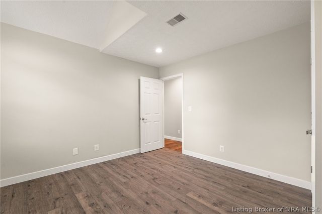7315 Wind Dance Parkway, Greenville, IN 47124