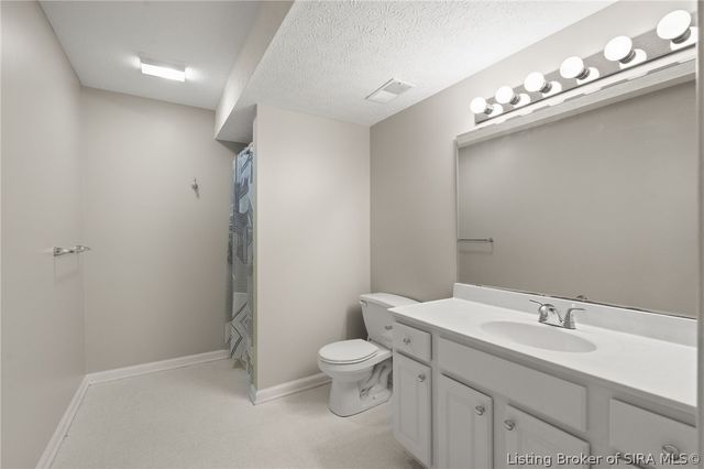 7315 Wind Dance Parkway, Greenville, IN 47124