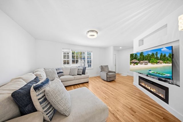 511 Bigelow, Marlborough, MA 01752