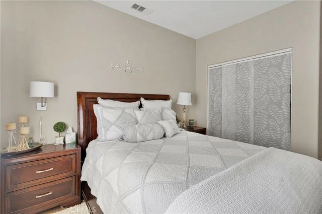 13817 Grant Way, Oak Hills, CA 92344