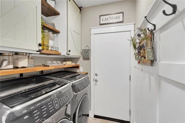 13817 Grant Way, Oak Hills, CA 92344