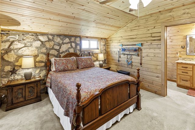 725 County Road 520, Evant, TX 76525