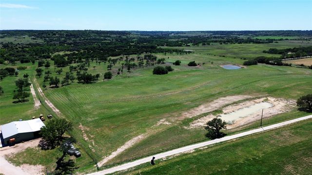 725 County Road 520, Evant, TX 76525