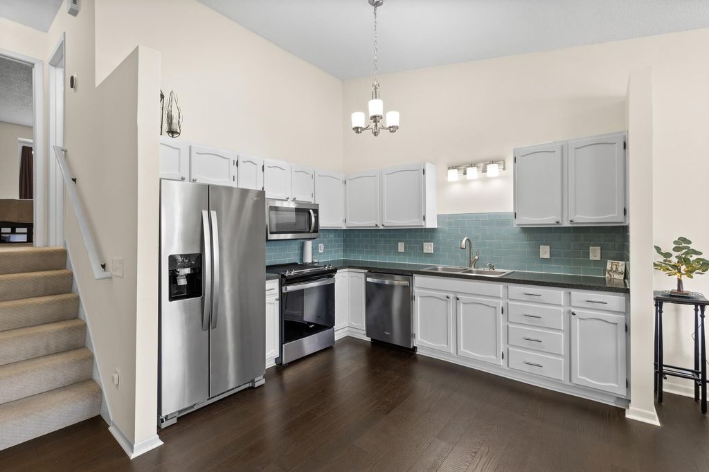 5545 126th Street W, Apple Valley, MN 55124 — photo 4