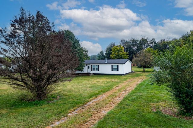 5071 Shelbyville Rd, Mcminnville, TN 37110