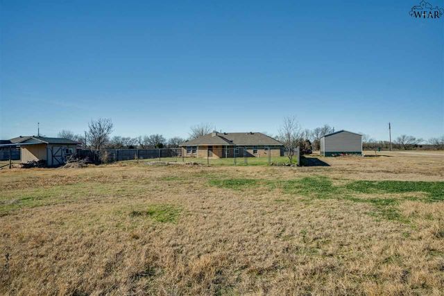2973 RIFLE RANGE ROAD, Iowa Park, TX 76367