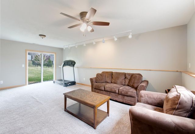 338 4th Avenue NE, Lonsdale, MN 55046