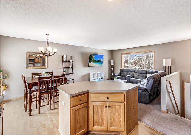 338 4th Avenue NE, Lonsdale, MN 55046