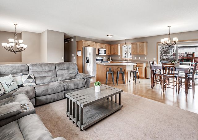 338 4th Avenue NE, Lonsdale, MN 55046