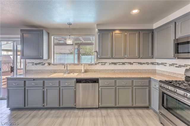 1730 Running Creek Drive, North Las Vegas, NV 89031