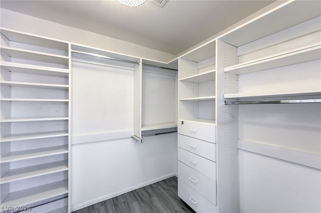 1730 Running Creek Drive, North Las Vegas, NV 89031