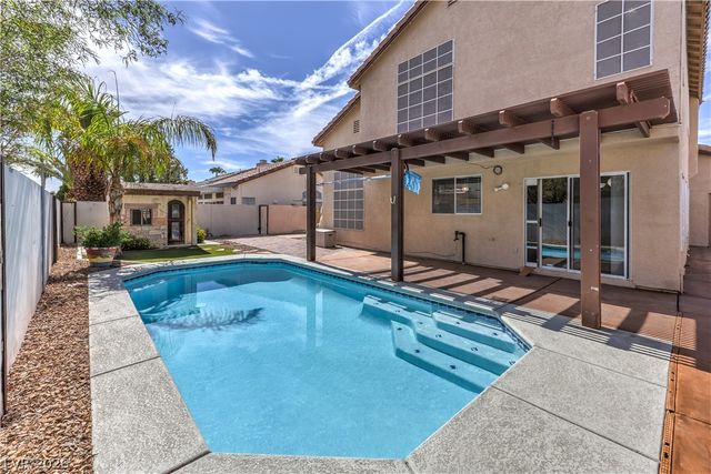 1730 Running Creek Drive, North Las Vegas, NV 89031