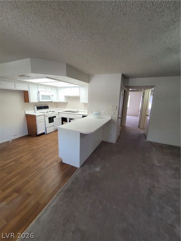 1104 PINTO ROCK Lane 201, Las Vegas, NV 89128