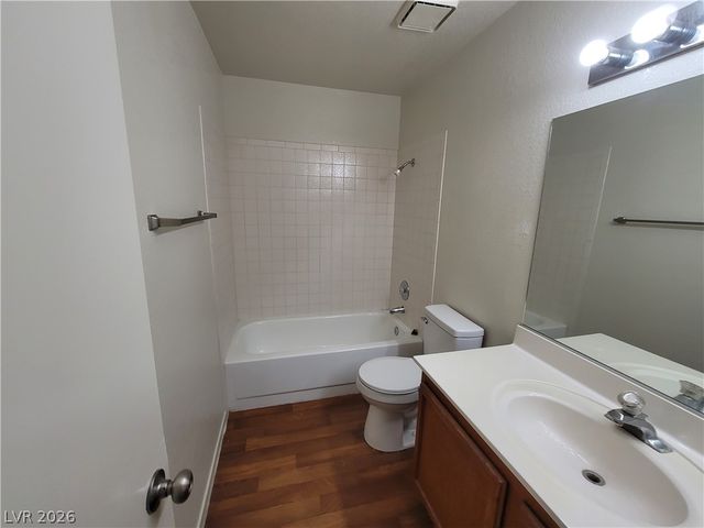 1104 PINTO ROCK Lane 201, Las Vegas, NV 89128