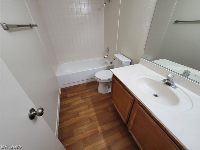 1104 PINTO ROCK Lane 201, Las Vegas, NV 89128