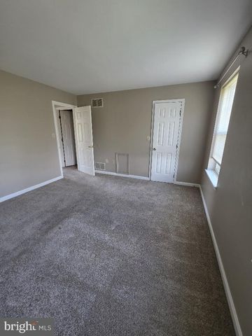 260 WHITE DOGWOOD DR, Etters, PA 17319