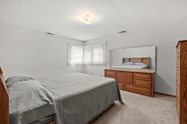 3628 Country LANE, Mount Pleasant, WI 53405