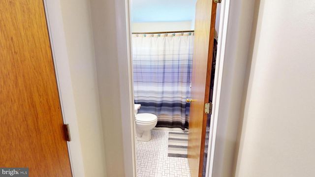 208 N SYLVANIA AVE, Jenkintown, PA 19046