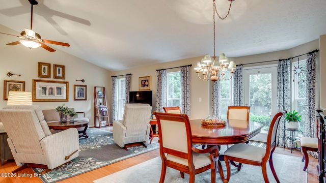 3820 Jean Cain Pl, Louisville, KY 40245