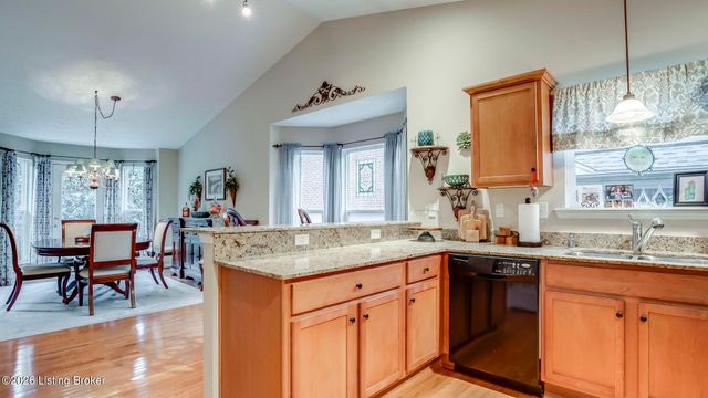 3820 Jean Cain Pl, Louisville, KY 40245