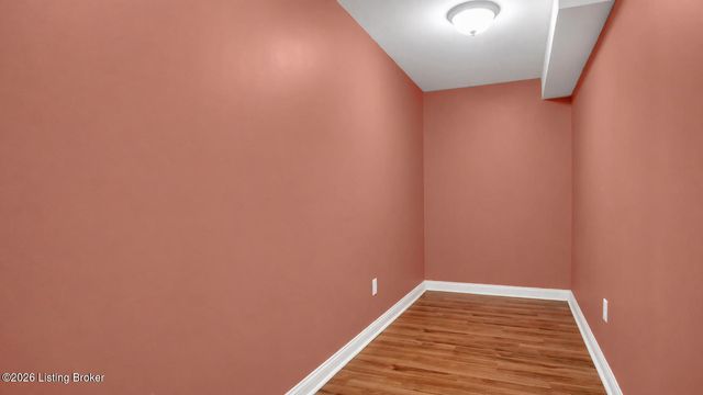 3820 Jean Cain Pl, Louisville, KY 40245