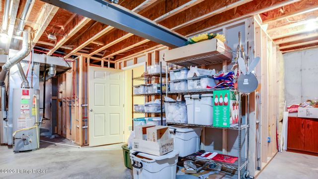 3820 Jean Cain Pl, Louisville, KY 40245