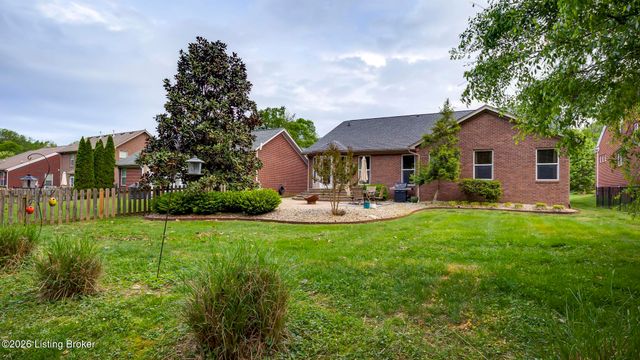 3820 Jean Cain Pl, Louisville, KY 40245