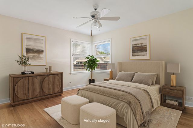 6334 N KILDARE Avenue, Chicago, IL 60646