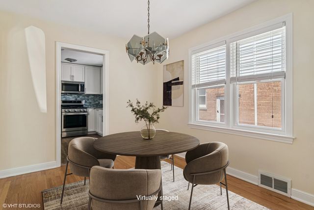 6334 N KILDARE Avenue, Chicago, IL 60646