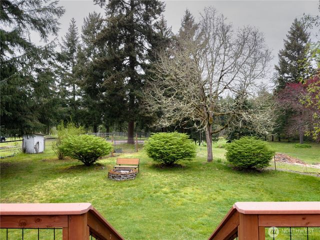 5010 Offut Lake Road SE, Tenino, WA 98589