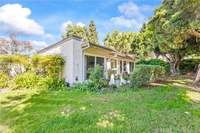 3401 Punta Alta, Laguna Woods, CA 92637