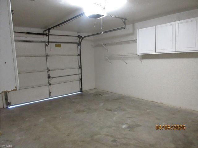 1218 NE 8th TER, Cape Coral, FL 33909