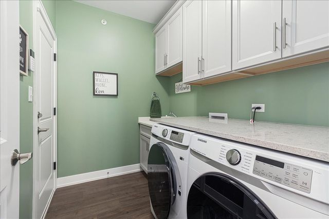 1330 Lacoma Court, Lockport, IL 60441