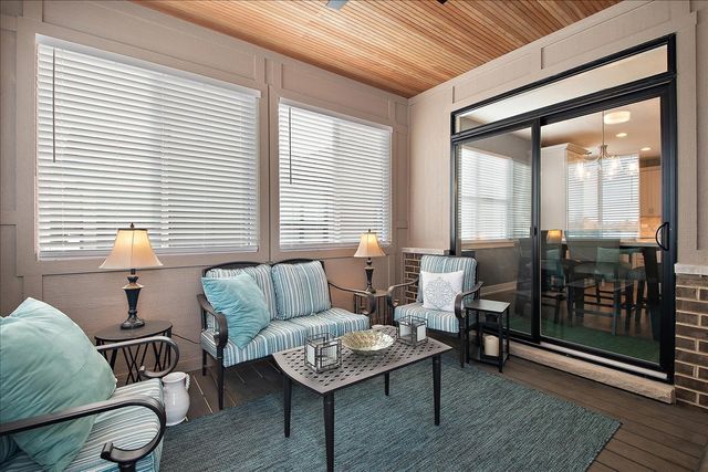 1330 Lacoma Court, Lockport, IL 60441