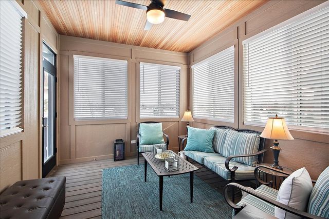 1330 Lacoma Court, Lockport, IL 60441