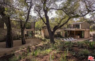 3274 Oakdell Road, Studio City, CA 91604