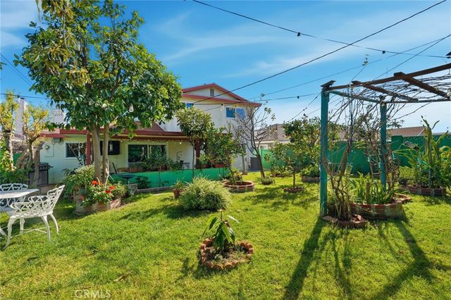 13435 Chase Street, Arleta, CA 91331